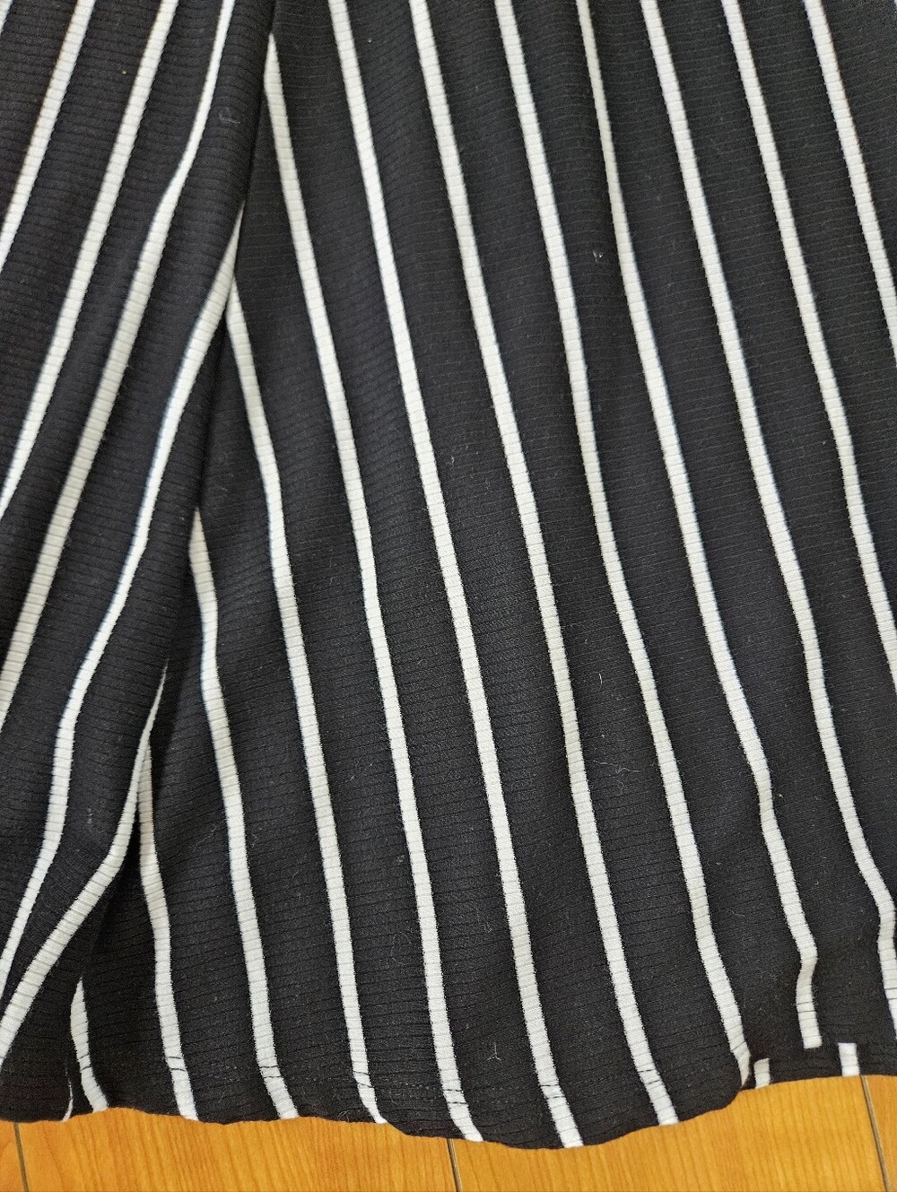 NEW No Tags Mossimo Over Off-Shoulder Blck & Whte Striped Fit-and-Flare Dress M - Picture 9 of 15